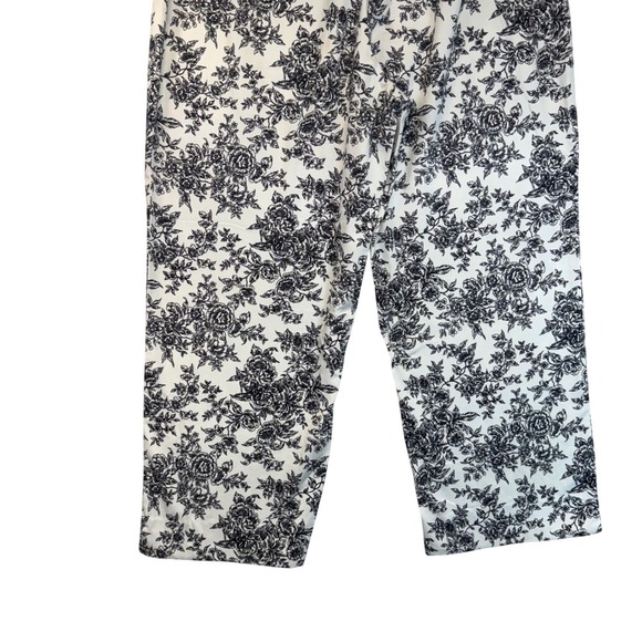 VTG‎ FIELD MANOR Modern Classics Floral Print Wide Leg Pants Women's Size 16 - Picture 5 of 9